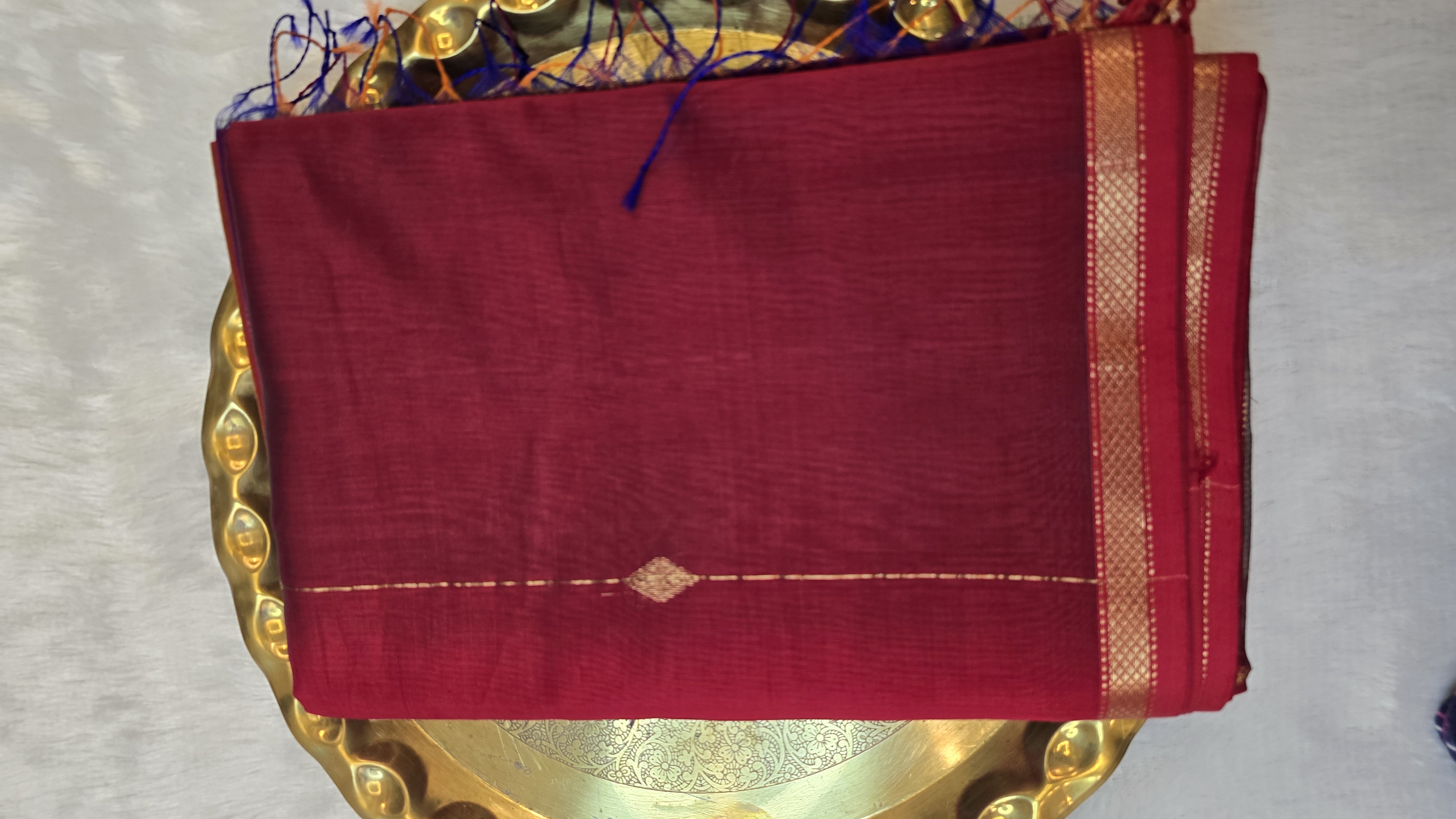 Diamond Butti with Small border